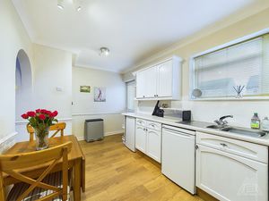 Photo 5- click for photo gallery